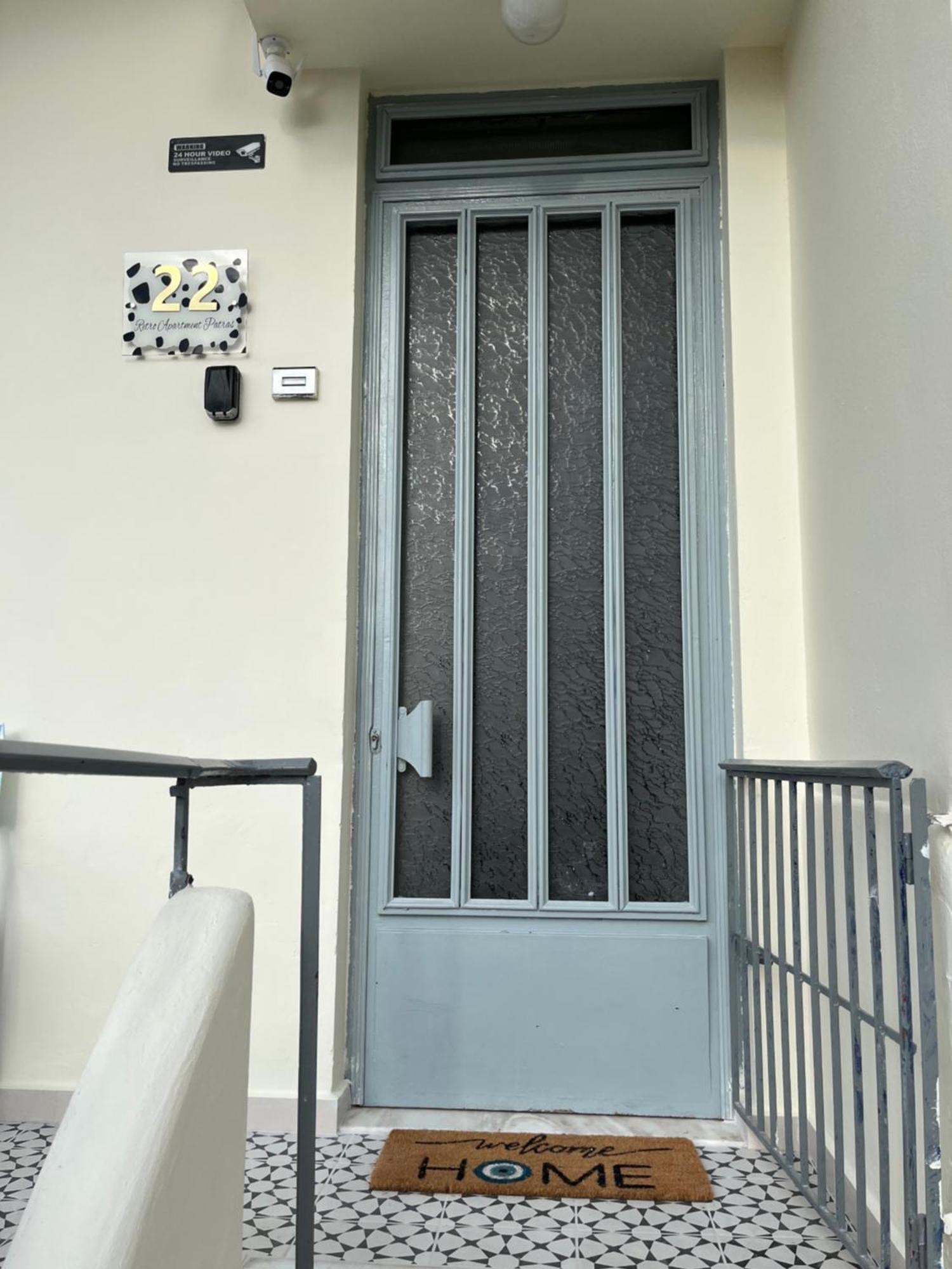 Retro Apartment Patras Luaran gambar