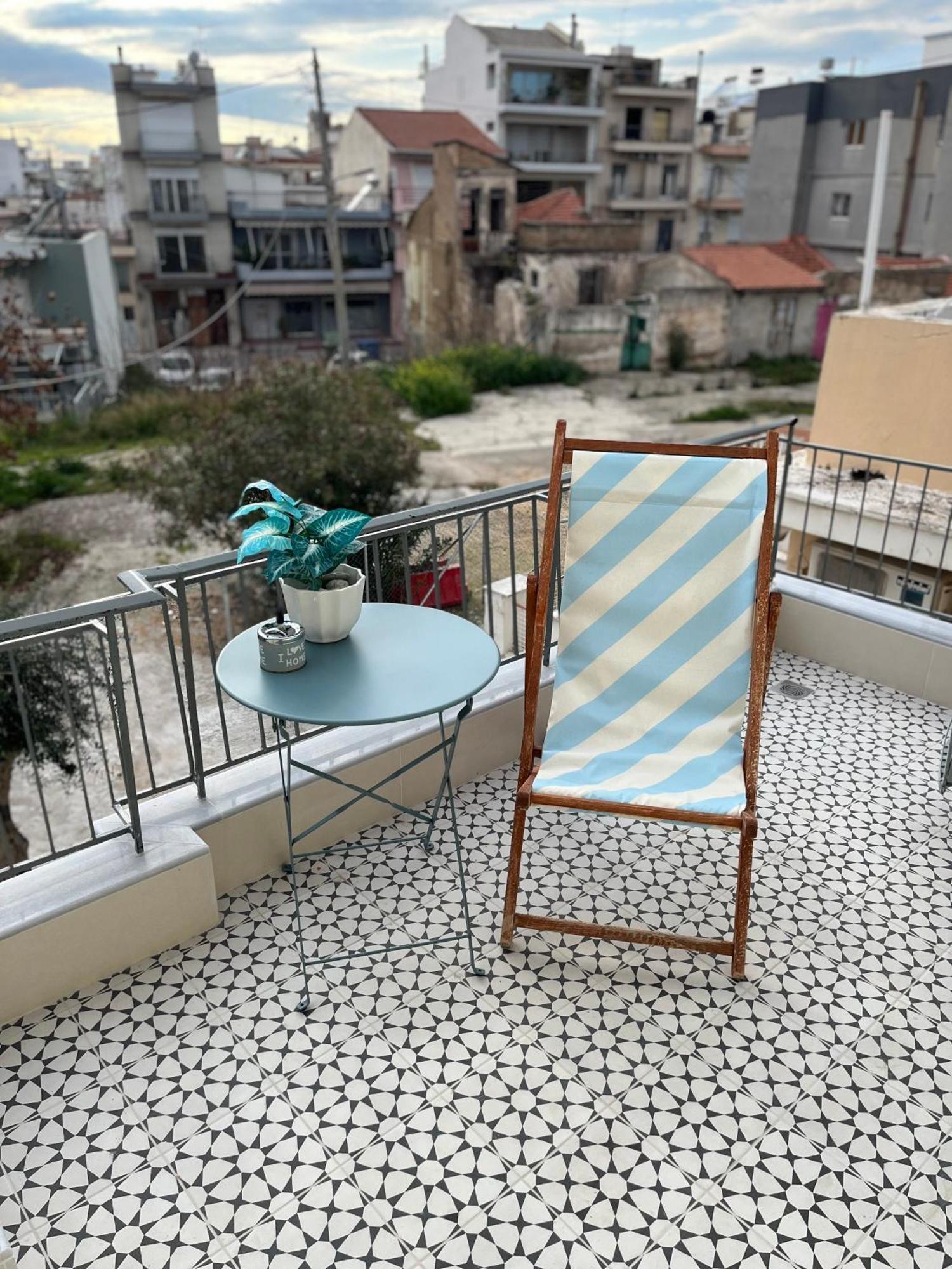 Retro Apartment Patras Luaran gambar